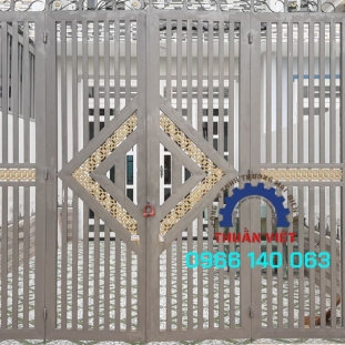 CỬA SẮT MẪU ĐẸP GIÁ RẺ TẠI Q12 TPHCM