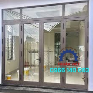 CỬA NHÔM XINGFA 4 CÁNH XÁM CHẤT LƯỢNG GIÁ RẺ QUẬN 12