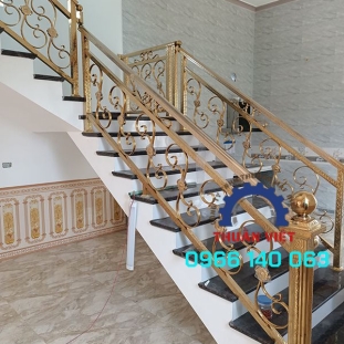 LAN CAN TAY BIN CẦU THANG INOX TẠI GÒ VẤP GIÁ RẺ