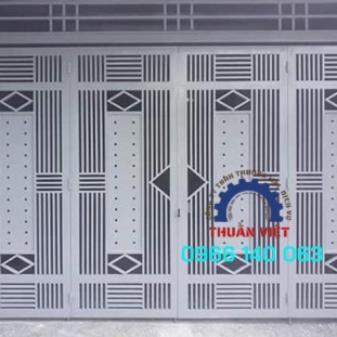 CỬA SẮT GIÁ RẺ TẠI QUẬN NHẤT TPHCM