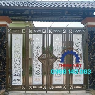 CỬA SẮT MẪU MỚI GIÁ RẺ TẠI QUẬN 2 TPHCM