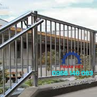 Tay Vịn Inox Hóc Môn