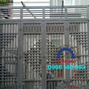 CỔNG SẮT MÀU XÁM CAO CẤP HÓC MÔN MS01