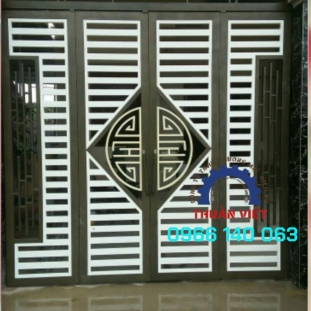 CỔNG SẮT MÀU ĐEN TRẮNG ĐẸP CAO CẤP HÓC MÔN MS02