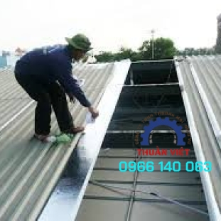 Bắn mái tôn nhà xưởng Long an