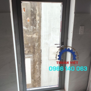 Cửa nhôm một cánh