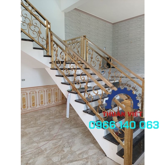 LAN CAN TAY BIN CẦU THANG INOX TẠI GÒ VẤP GIÁ RẺ