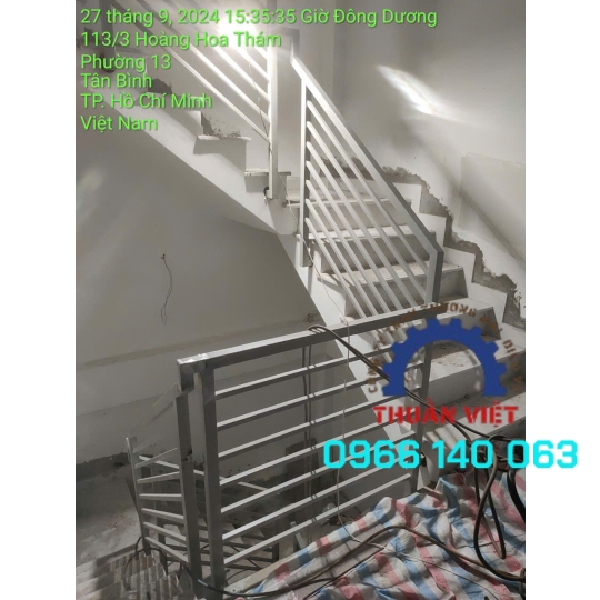 TAY VỊN CẦU THANG SẮT GIÁ RẺ ĐẸP HÓC MÔN QUẬN 12