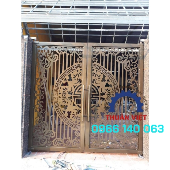 Cổng Cửa sắt CNC tại quận tư TP HCM 