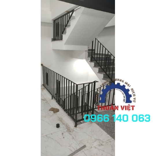 LAN CAN SẮT MỸ NGHỆ CNC TẠI Q12, TPHCM