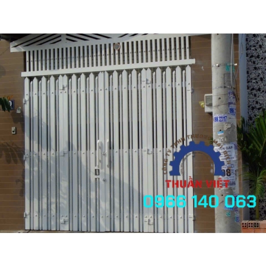 CỔNG CỬA SẮT ĐẸP GIÁ RẺ TẠI QUẬN 12 