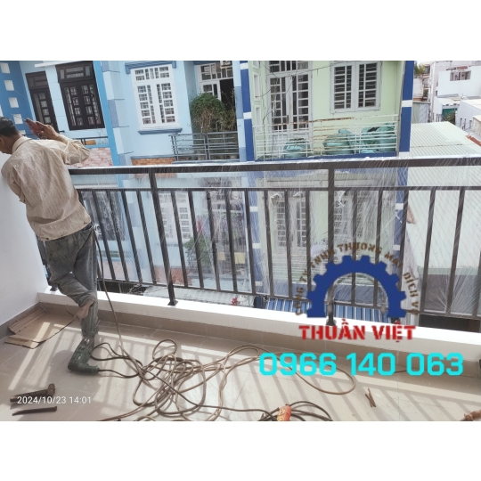LAN CAN TAY BIN CẦU THANG TẠI GÒ VẤP GIÁ RẺ