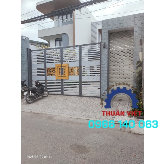 Cổng Cửa sắt tại thủ Đức TP HCM giá rẻ 