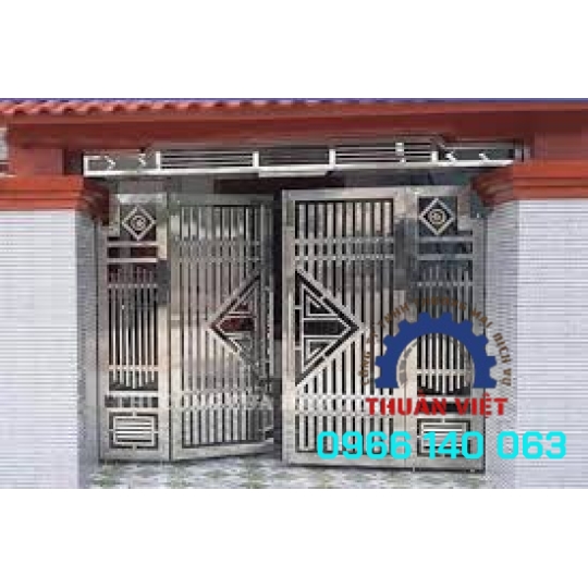 Mẫu cửa inox đẹp quận 12