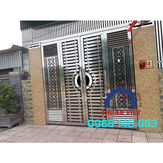 Mẫu cửa inox củ chi