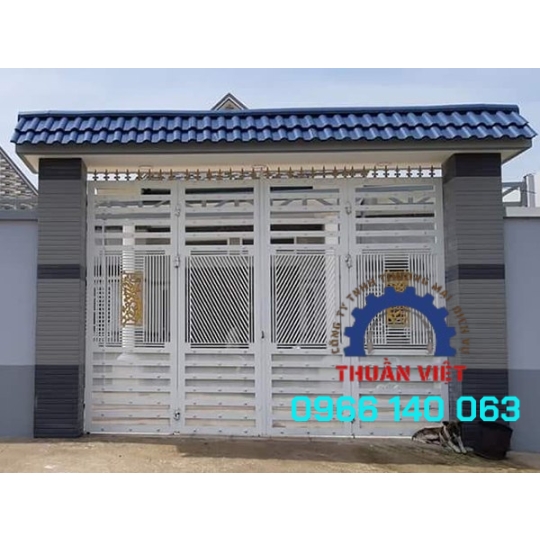 CỔNG SẮT MẪU MỚI GIÁ RẺ TẠI QUẬN 2 TPHCM