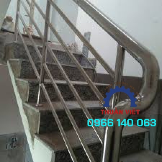 Tay vịn inox Tân Bình
