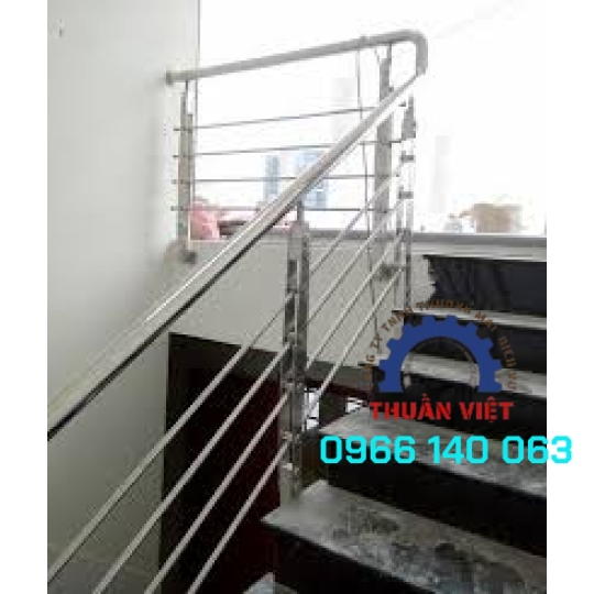 Tay vịn inox Bình Tân