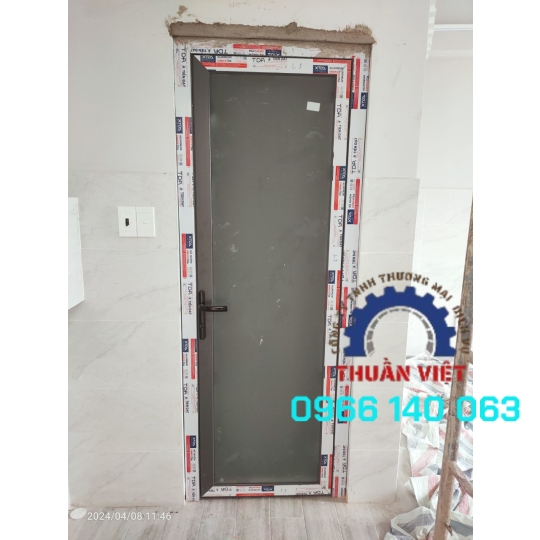 TAY VỊN CẦU THANG ĐƠN GIẢN GIÁ RẺ TẠI Q12 TPHCM